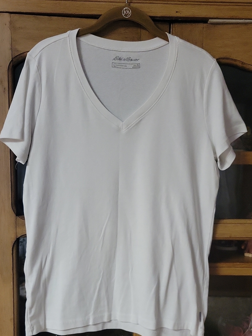 Eddie Bauer White Women'sbV-Neck Short Sleeve Tee XL Cotton NWOT